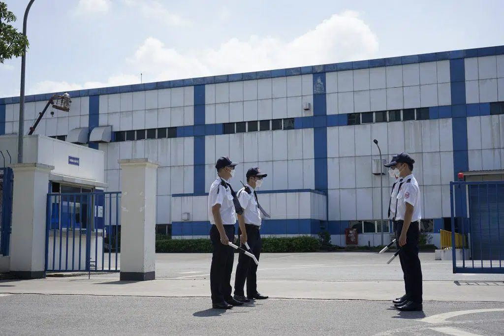 Bảo vệ Khu công nghiệp Khu chế xuất
